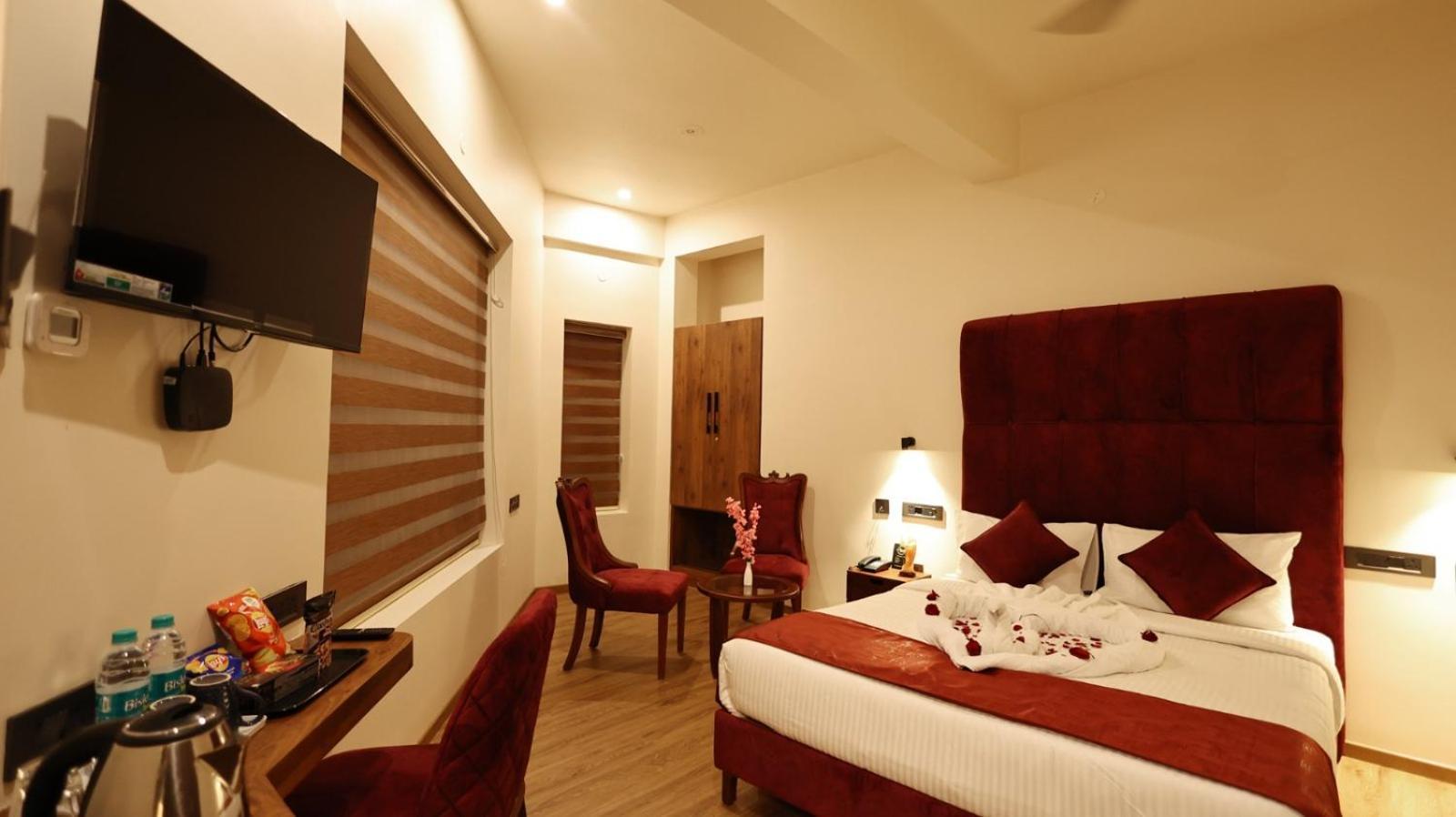 Hotel Elpaso سالم المظهر الخارجي الصورة