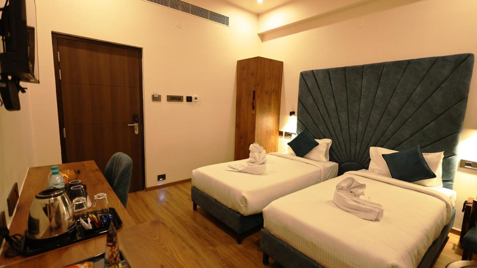 Hotel Elpaso سالم المظهر الخارجي الصورة